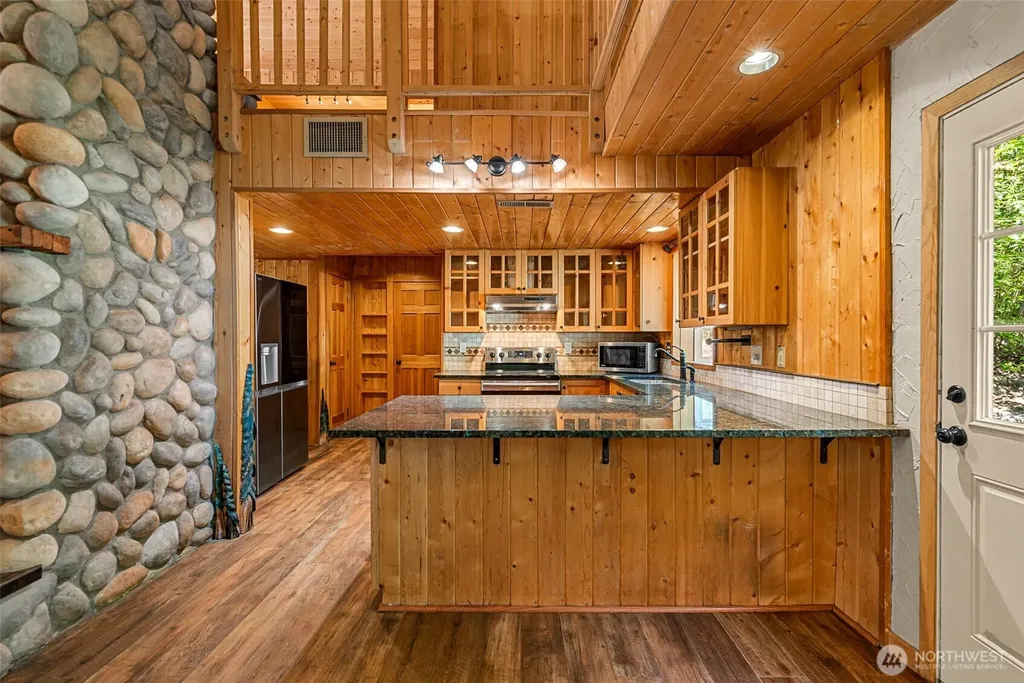 4650 Navarre Coulee Road Chelan WA 98816