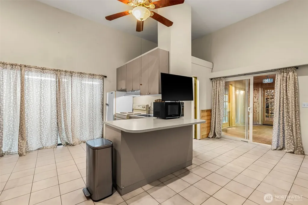 4650 Navarre Coulee Road Chelan WA 98816