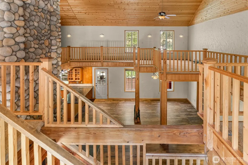 4650 Navarre Coulee Road Chelan WA 98816