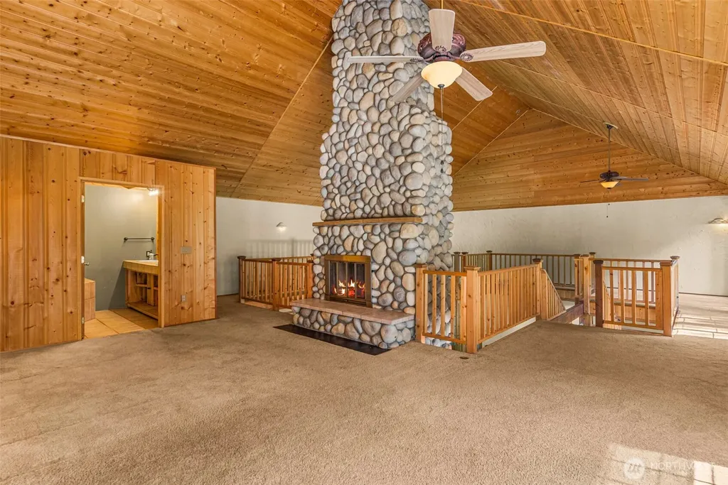 4650 Navarre Coulee Road Chelan WA 98816