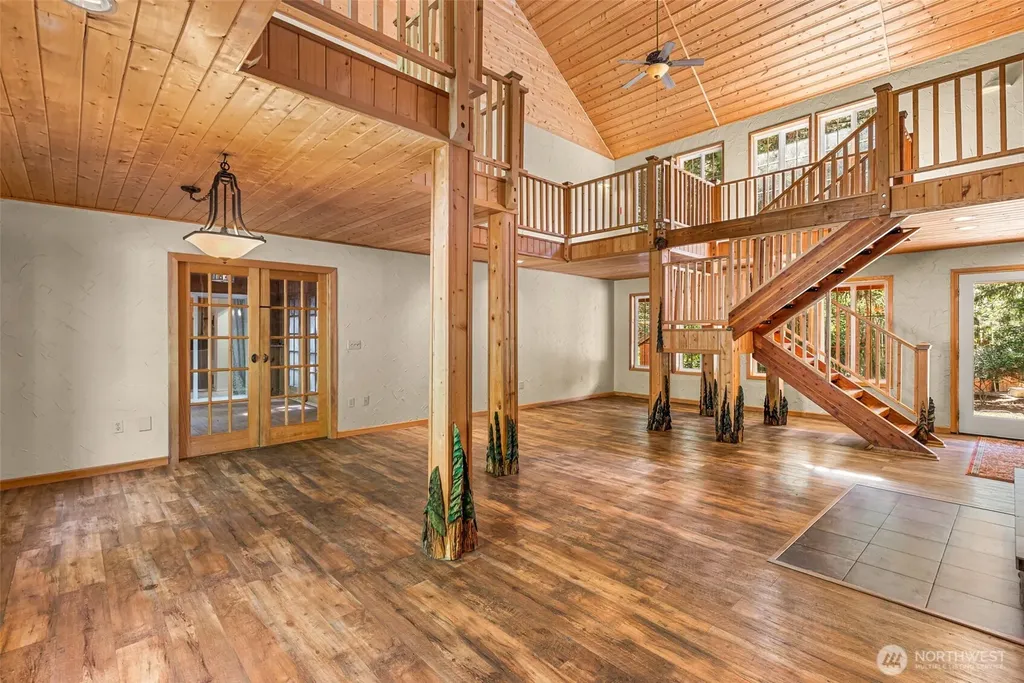 4650 Navarre Coulee Road Chelan WA 98816