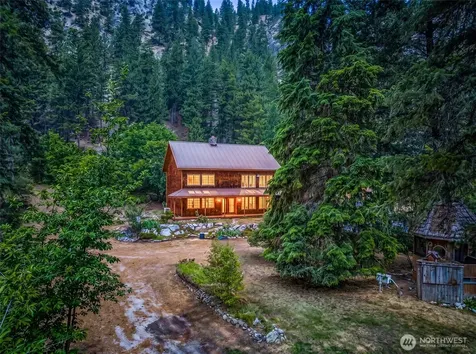 4650 Navarre Coulee Road Chelan WA 98816