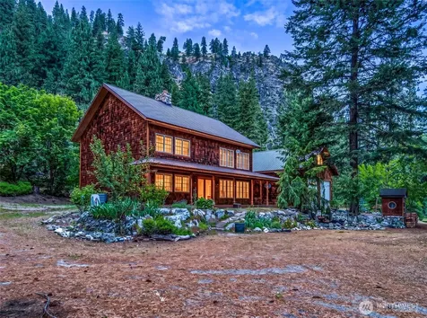 4650 Navarre Coulee Road Chelan WA 98816