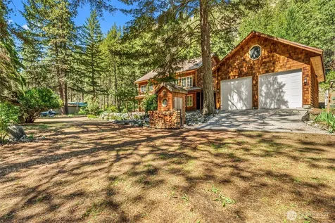 4650 Navarre Coulee Road Chelan WA 98816