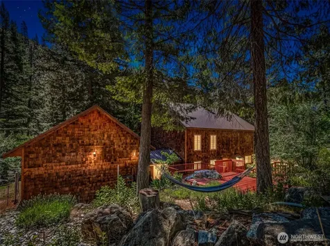 4650 Navarre Coulee Road Chelan WA 98816