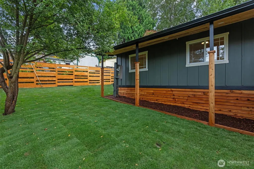 6633 S 118th Street Seattle WA 98178