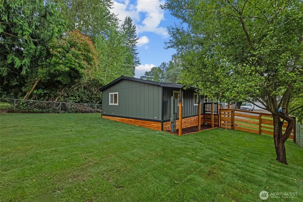 6633 S 118th Street Seattle WA 98178