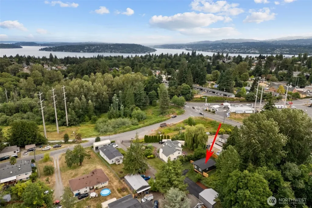 6633 S 118th Street Seattle WA 98178
