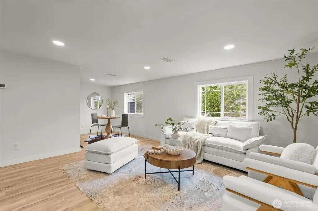 6633 S 118th Street Seattle WA 98178