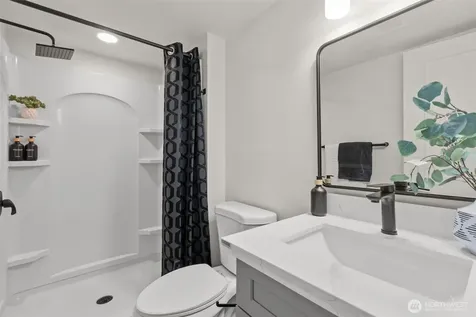 6633 S 118th Street Seattle WA 98178
