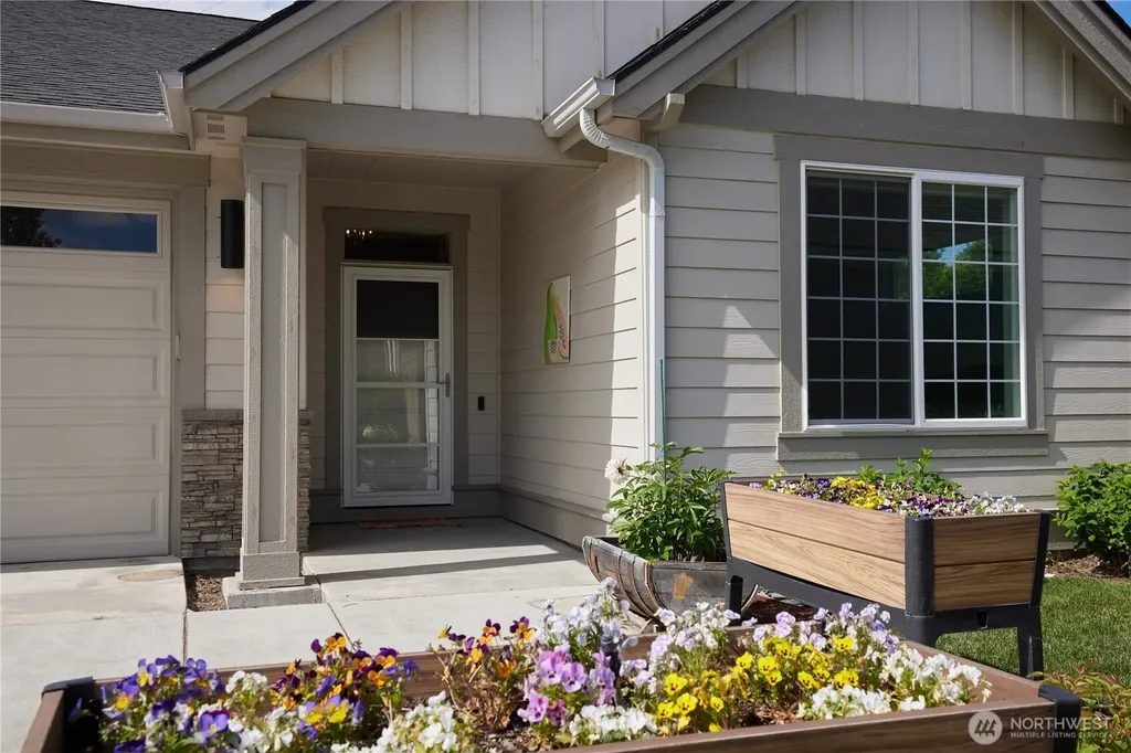 378 Chardonnay Court Walla Walla WA 99362