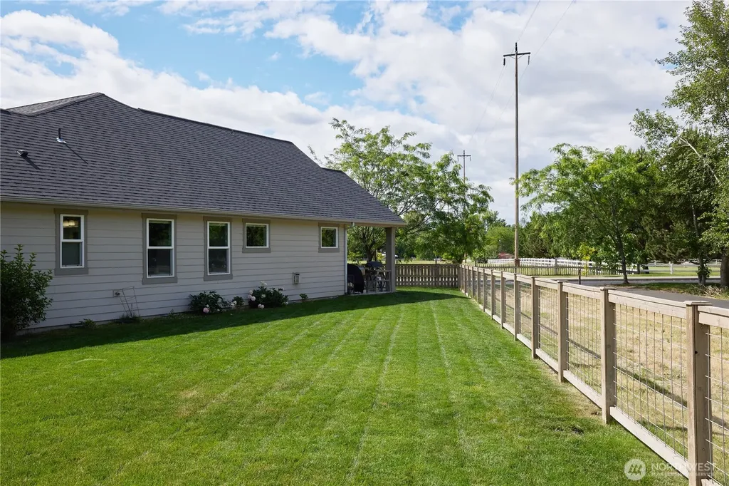 378 Chardonnay Court Walla Walla WA 99362