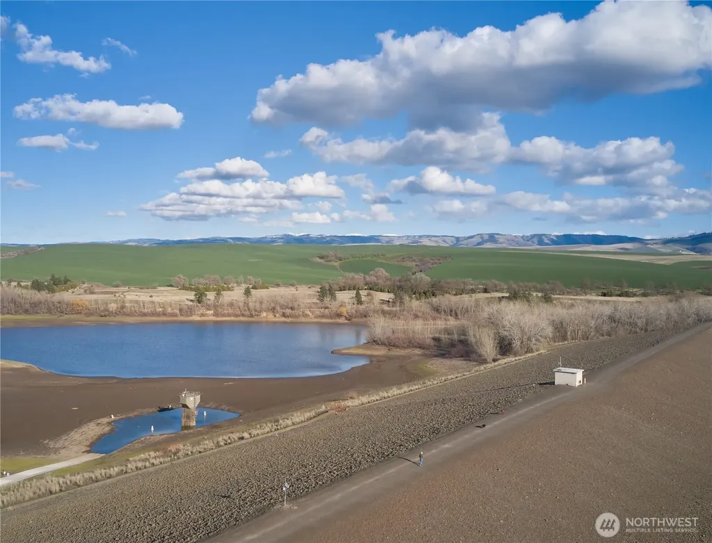 378 Chardonnay Court Walla Walla WA 99362