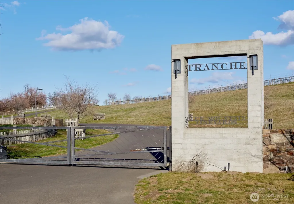 378 Chardonnay Court Walla Walla WA 99362