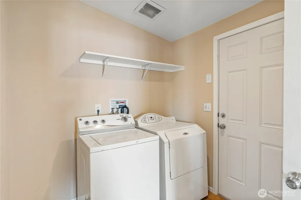 317 M Street Hoquiam WA 98550