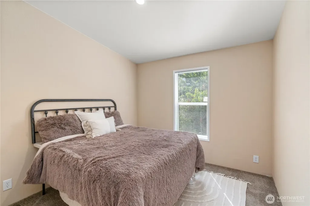 317 M Street Hoquiam WA 98550