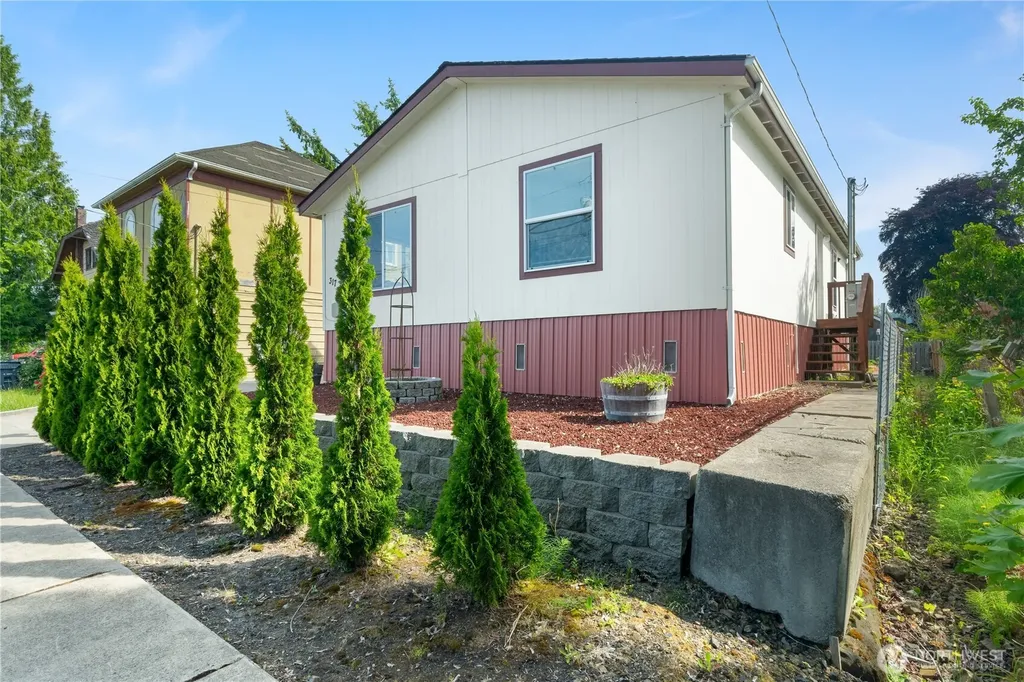 317 M Street Hoquiam WA 98550