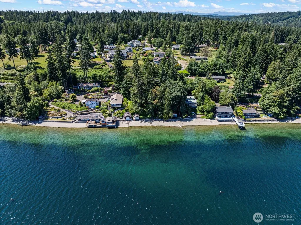 14447 Crescent Valley Road NE Olalla WA 98359