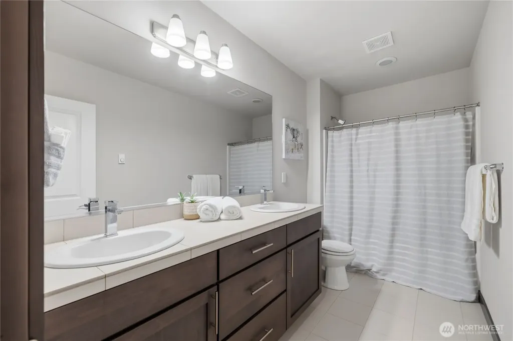 18320 3rd Drive SE Bothell WA 98012