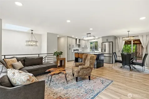 11212 NE 145th Street Kirkland WA 98034