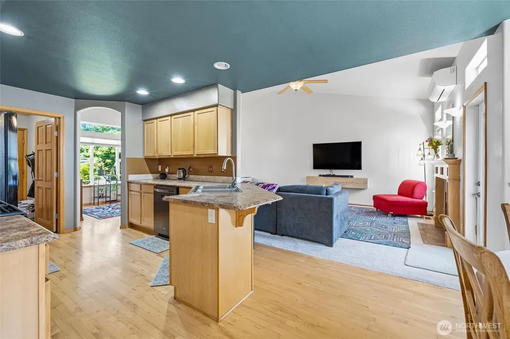 3924 Ruston Way Bellingham WA 98226