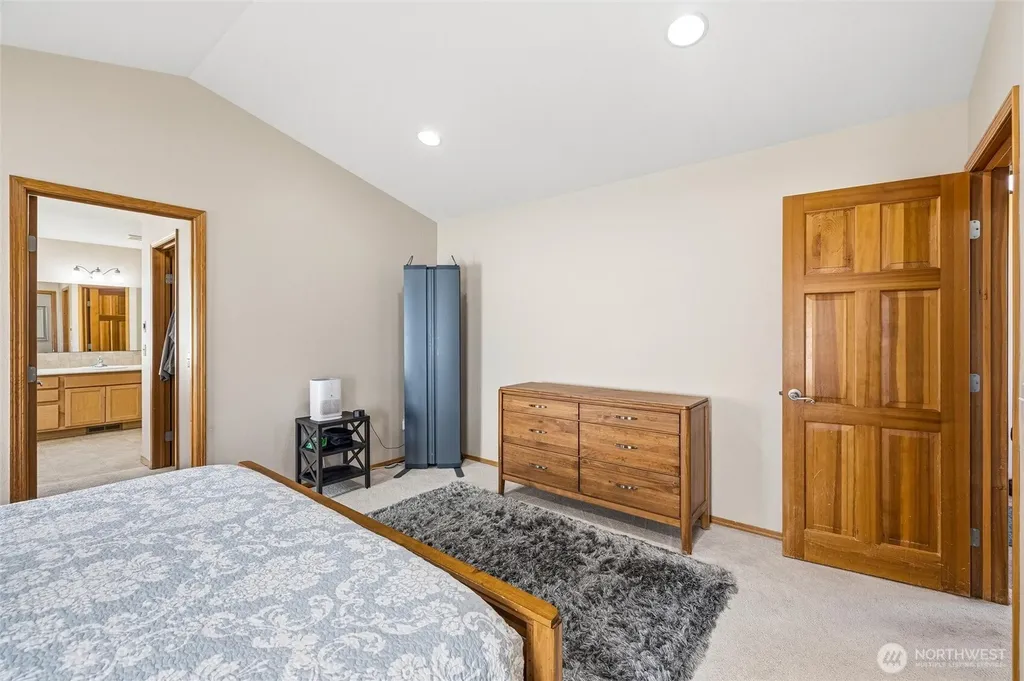 3924 Ruston Way Bellingham WA 98226