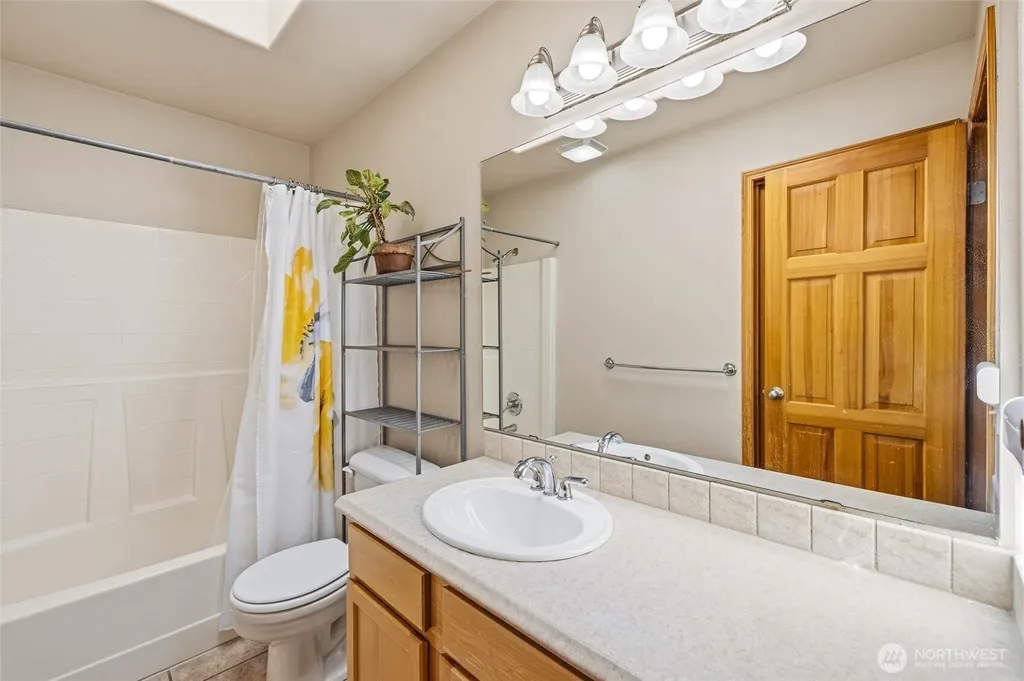 3924 Ruston Way Bellingham WA 98226