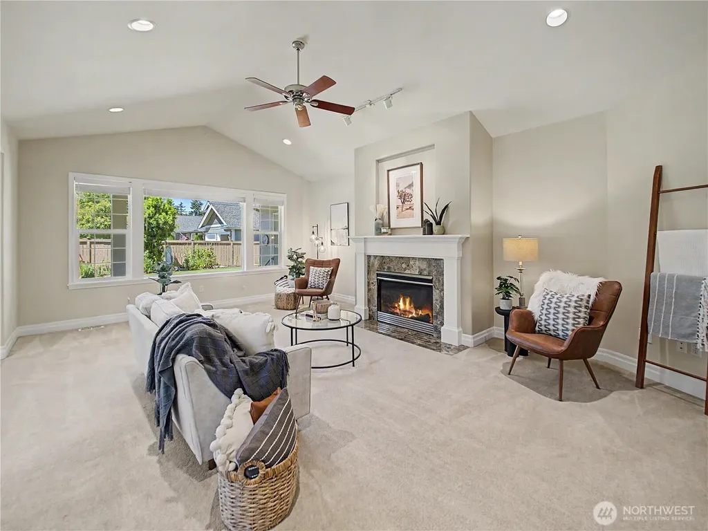 2635 Perry Court Enumclaw WA 98022