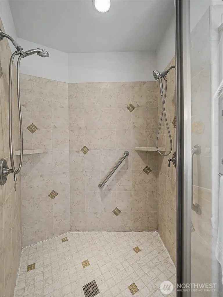 2635 Perry Court Enumclaw WA 98022