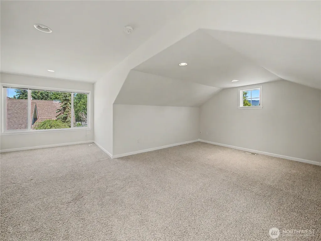 2635 Perry Court Enumclaw WA 98022
