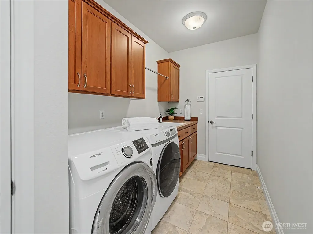 2635 Perry Court Enumclaw WA 98022