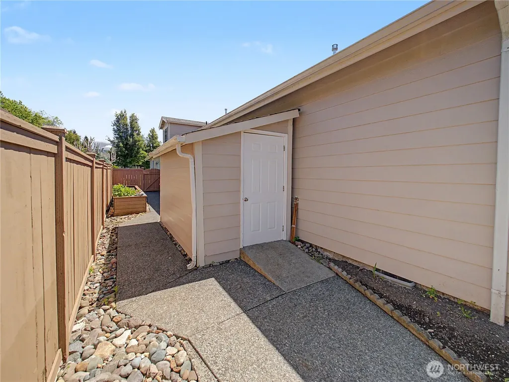 2635 Perry Court Enumclaw WA 98022