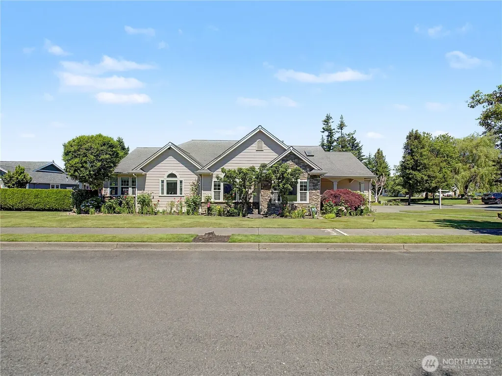 2635 Perry Court Enumclaw WA 98022