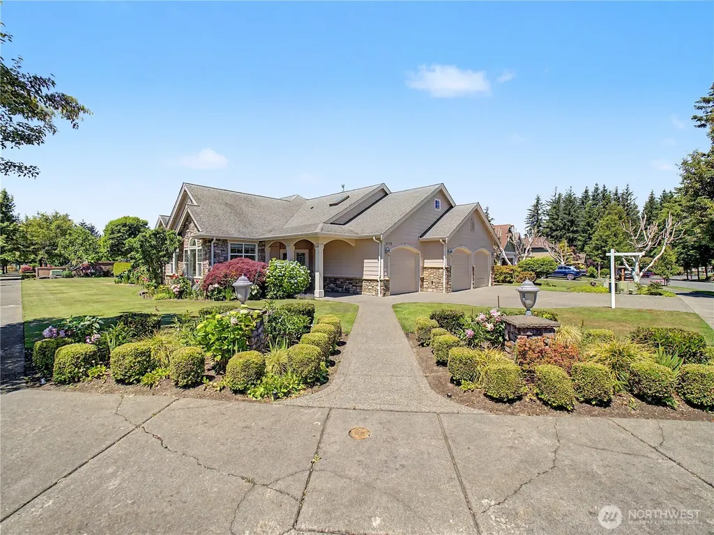2635 Perry Court Enumclaw WA 98022