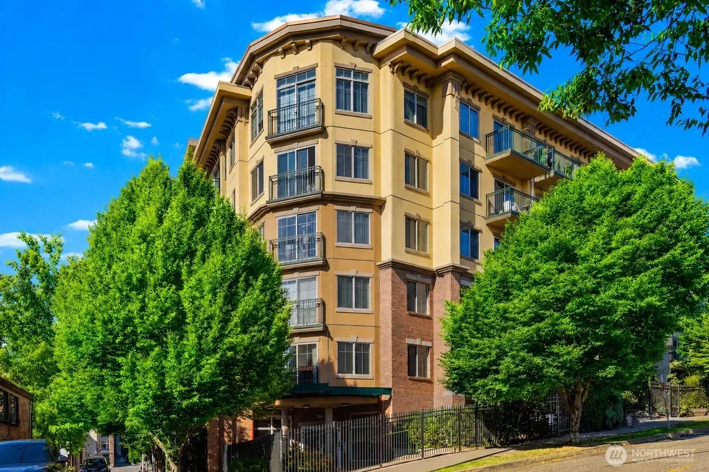 700 E Denny Way Seattle WA 98122