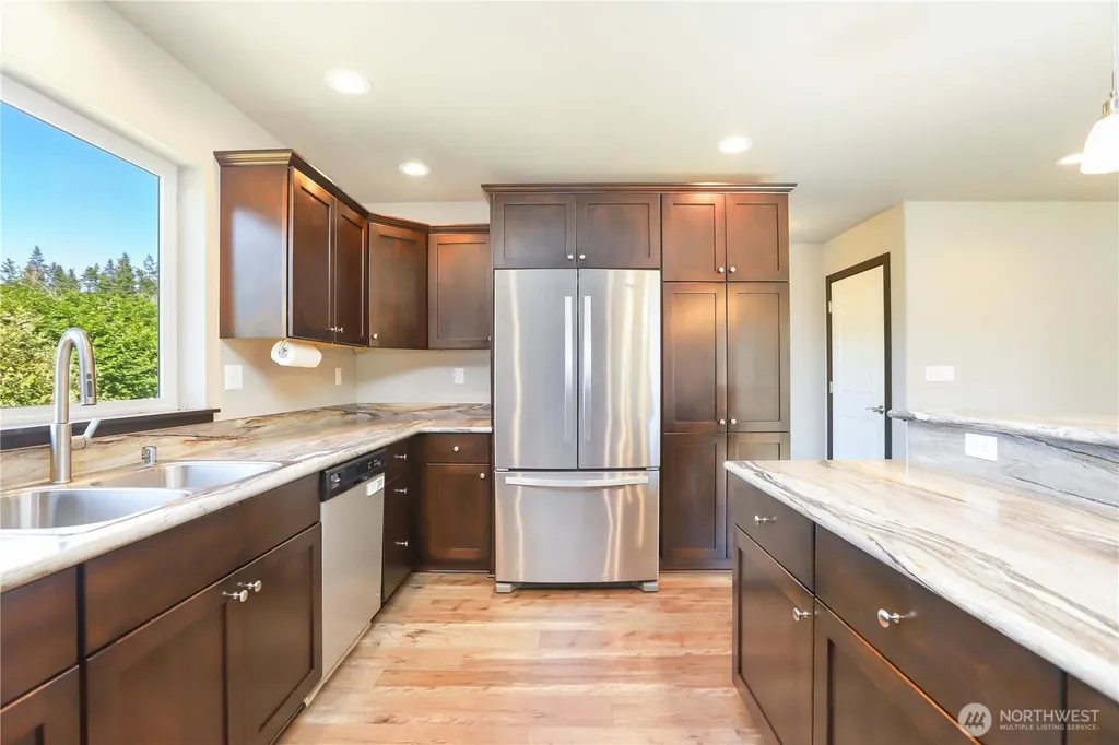 369 Hocker Street Coupeville WA 98239