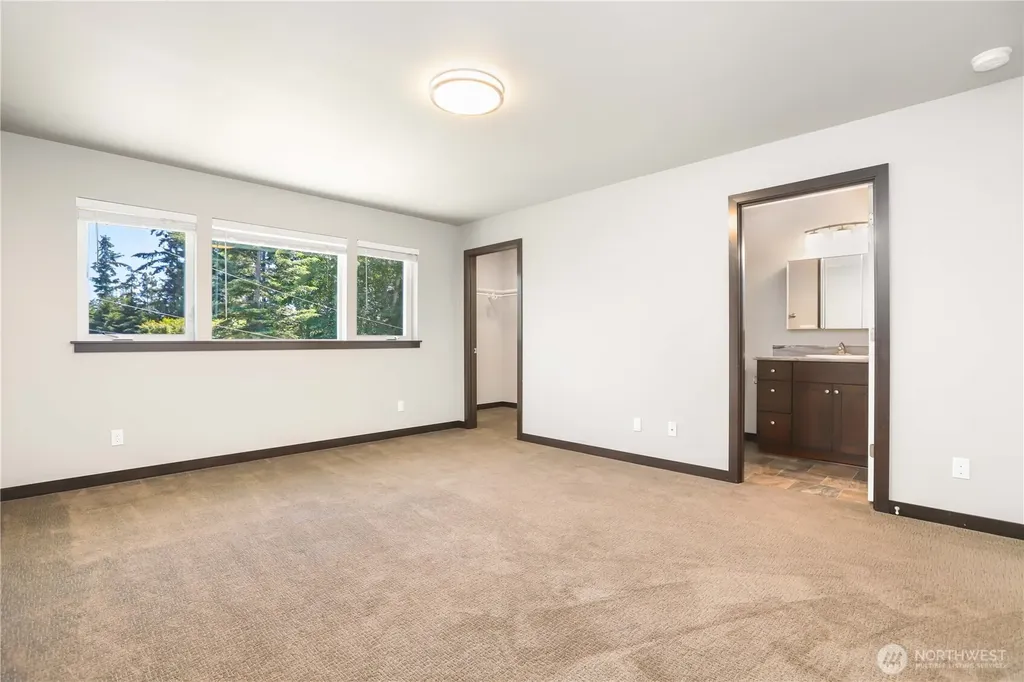 369 Hocker Street Coupeville WA 98239
