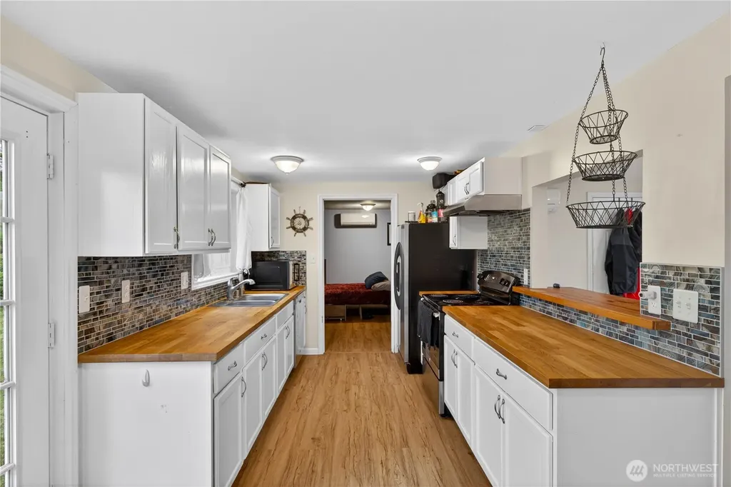 1056 View Ridge Drive Oak Harbor WA 98277