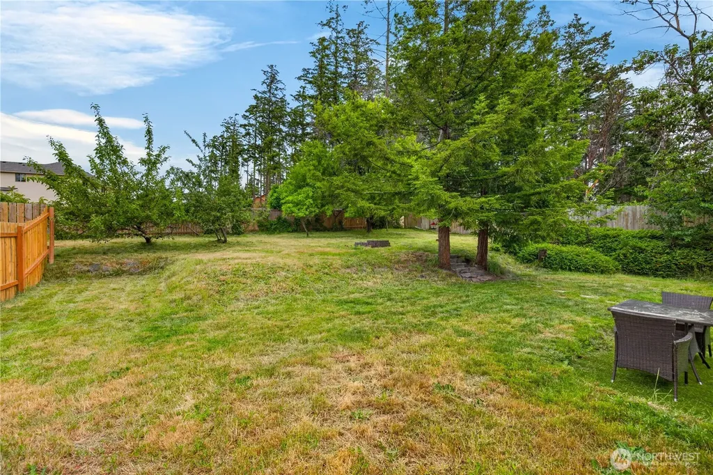 1056 View Ridge Drive Oak Harbor WA 98277