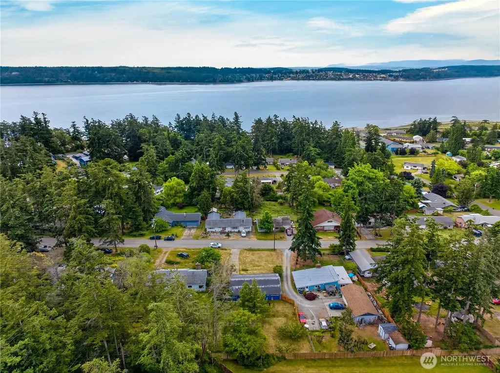 1056 View Ridge Drive Oak Harbor WA 98277