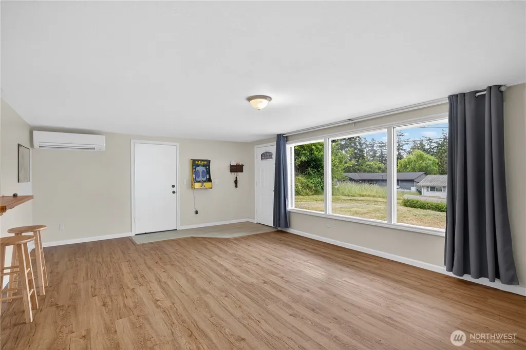1056 View Ridge Drive Oak Harbor WA 98277