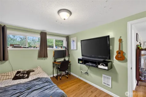 1056 View Ridge Drive Oak Harbor WA 98277