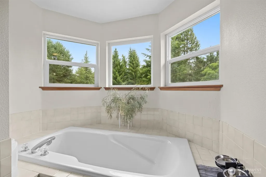 7419 214th Ave E Bonney Lake WA 98391