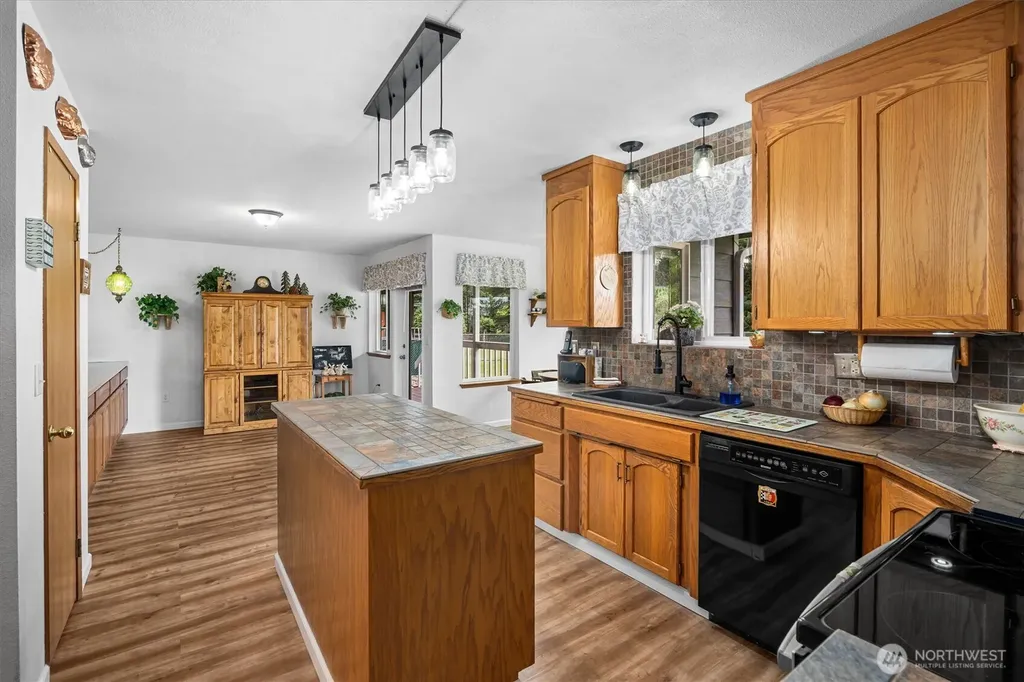 7419 214th Ave E Bonney Lake WA 98391