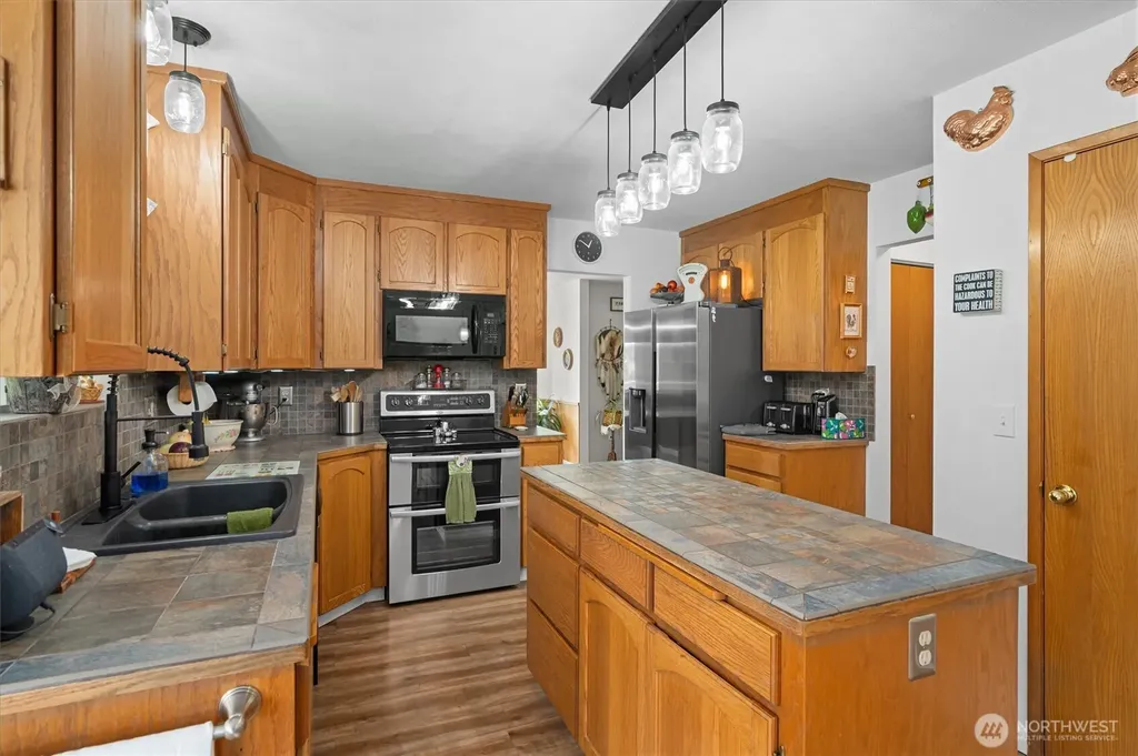 7419 214th Ave E Bonney Lake WA 98391