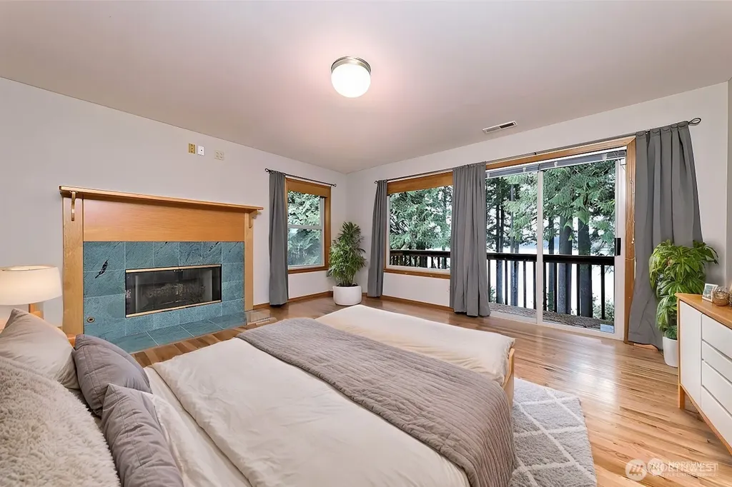 898 SE Dahman Road Shelton WA 98584