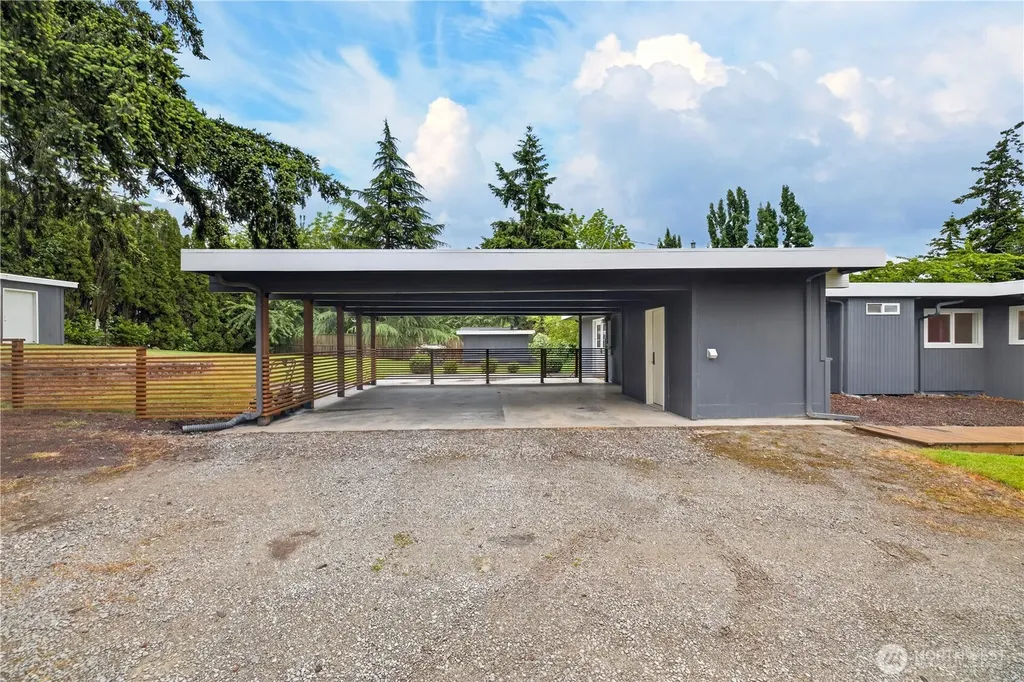 16907 Blodgett Road Mount Vernon WA 98274