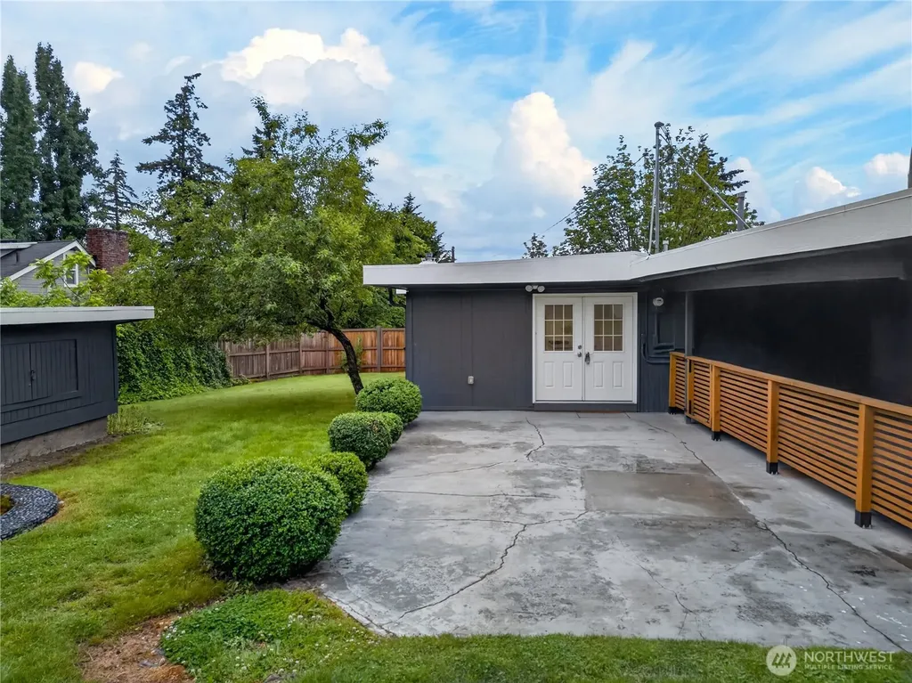 16907 Blodgett Road Mount Vernon WA 98274