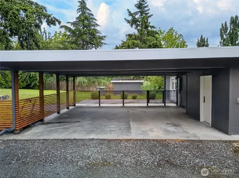 16907 Blodgett Road Mount Vernon WA 98274