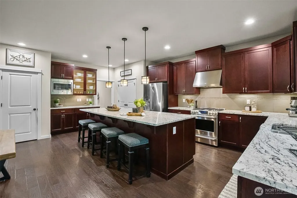 10910 204th Avenue SE Snohomish WA 98290